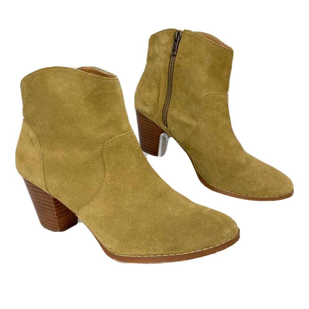 UO Urban Outfitters Boots Womens Sz 9 Beige Tan Suede Leather Heel Western Ankle